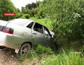 В Палкино водитель слетел в кювет и оказался зажат в автомобиле