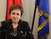 Елена Бибикова поблагодарила работников социальной защиты за нужный людям труд
