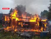 В Плюсском районе дотла сгорел дачный домик