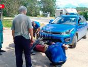 Мотоциклист пострадал в результате столкновения с автомобилем