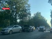 В районе Уграды столкнулись пять автомобилей