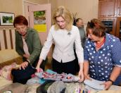 Псковичи собрали тёплые вязаные вещи для жителей Донбасса в рамках акции «Бабушкина забота»