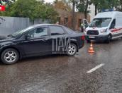 Два автомобиля столкнулись в Великих Луках, пострадал пассажир