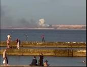 Военный самолет разбился в севастопольском аэропорту Бельбек