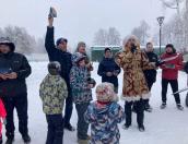 Многодетный отец победил в конкурсе поедания блинов в Великих Луках 