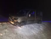 Fiat съехал в кювет в Великолукском районе, пострадали два человека