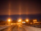 Световые столбы под Псковом снял фотограф-любитель