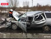 Пьяный водитель протаранил мачту освещения на Инженерной улице в Пскове