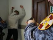 В стрельбе при задержании преступника соревновались псковские росгвардейцы