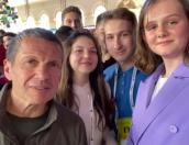 Владимир Соловьев записал видео с псковскими школьниками