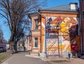Новый мурал рисуют на Запсковье