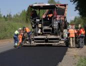 Ремонт дороги в Себежском районе продолжается 