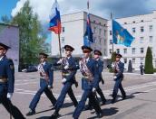 Парад в честь Великой Победы прошел в псковском вузе