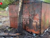 Гараж загорелся в Великих Луках