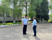 Офицерские погоны вручили сотрудникам псковского УМВД