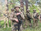 Псковские десантники из зоны СВО поздравили ветеранов с Днём Победы