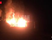 Пожарные спасли от огня многоквартирный дом в Идрице