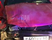 В Пскове водитель совершил ДТП и сбежал