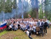 Порядка пяти тысяч человек собралось на встрече ветеранов на Кургане Дружбы