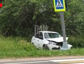 Водитель автомобиля Lada госпитализирован в результате ДТП в Порховском районе