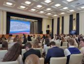 Псковские предприятия предложили субсидировать за устройство на работу выпускников-медалистов
