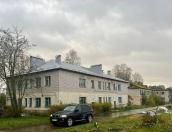 Кровлю многоквартирного дома отремонтировали в Псковском районе