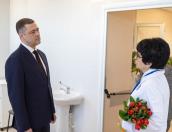 Губернатор положительно оценил ремонт отделения профилактики Псковской горполиклиники