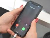 Около двух миллионов рублей лишились жители Псковской области после общения с мошенниками