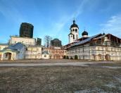 Кровлю заменяют в Иоанно-Богословском соборе Крыпецкого монастыря