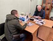 За помощью в ремонте хоккейной коробки в Порхове обратился местный житель к Александру Котову