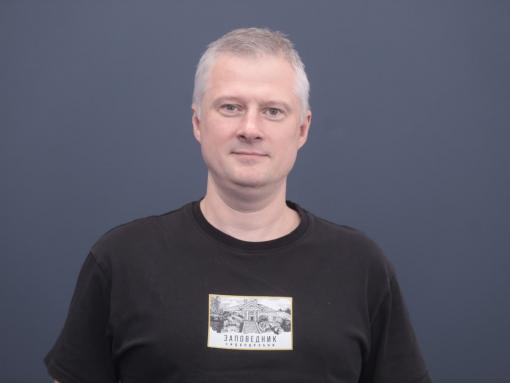 Сидродел: Яблони в Псковской области немножко страдают, поэтому фрукты получаются полезнее и вкуснее