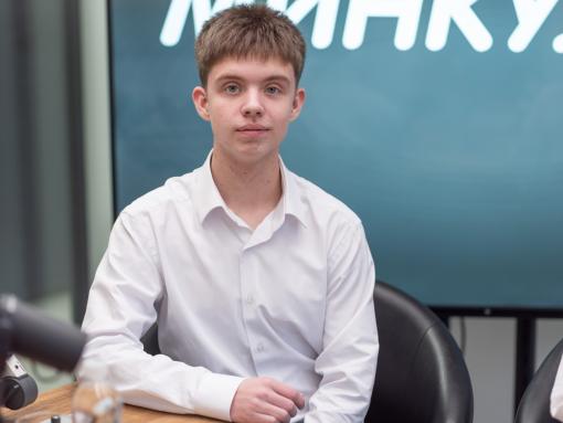 «Землю изменили»: юные исследователи из Пскова обнаружили перемены рельефа при создании макета древней обители