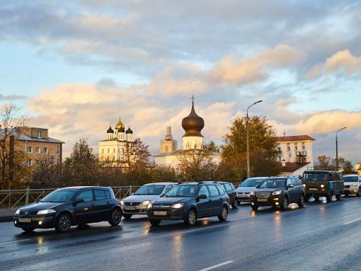 «Люди должны полюбить этот регион»: как национальный автомаршрут поможет раскрыть Псковскую область