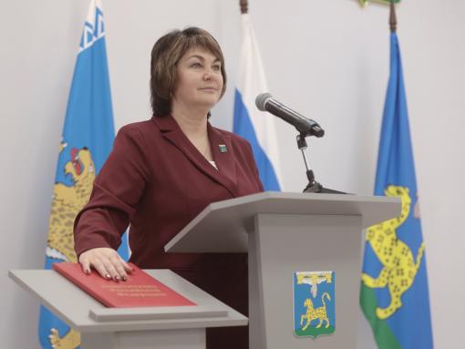 Наталья Фёдорова официально вступила в должность главы Псковского округа