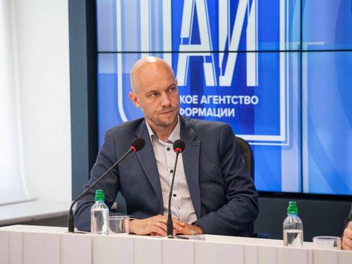 Врач-онколог станет гостем эфира на радио «Серебряный дождь» в Пскове