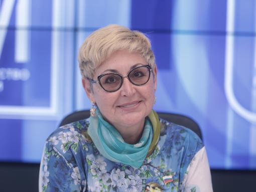 О проблемах округа, землях Минобороны и вопросах псковичей: депутат Анна Дмитриева станет гостьей программы «Среда обитания»