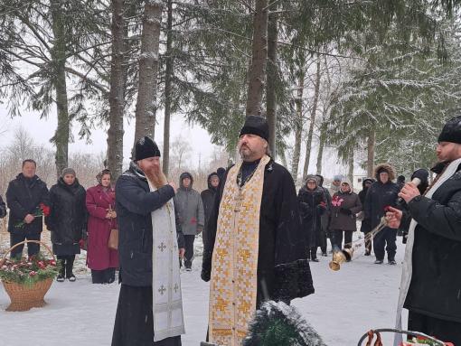 Литию по жертвам фашизма совершили на месте деревни Красуха