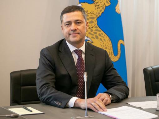 Губернатор Псковской области Михаил Ведерников начал прямую линию