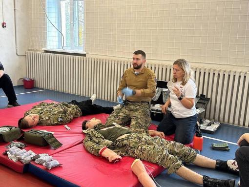 Псковский студент выдвинут на «Народное признание» за гуманитарные поездки в зону СВО
