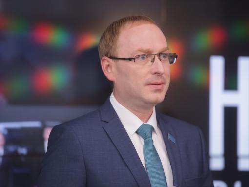 Антон Минаков: Снижение госдолга Псковской области идёт семимильными шагами
