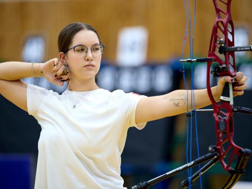 Великолукская лучница Милана Мурзина номинирована на «Рекорд» премии «Народное признание»