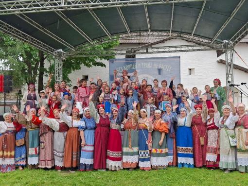 Семейный фольклорный клуб «Забава Опочецкая» претендует на «Народное признание»