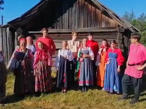 «Посею я лён, лён...»: как псковский ансамбль «Уграда» сохраняет традиции