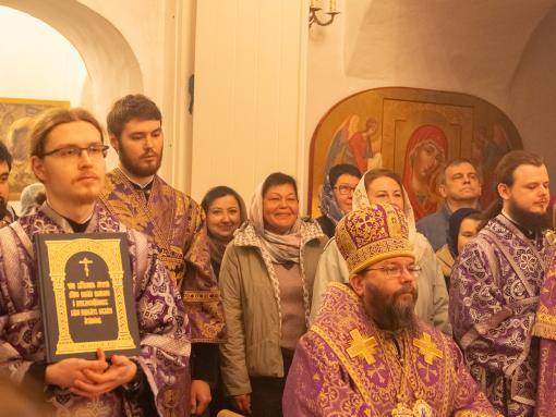 Объединяя православных переселенцев