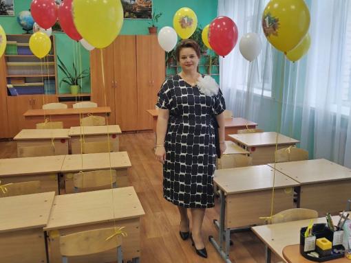 «Везёт с учениками»: как учительница из Острова воспитала трёх победителей «Губернаторского дневника»