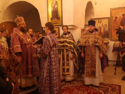 В Пскове восстановили историческую традицию: храм Георгия со Взвоза вновь объединяет православных переселенцев