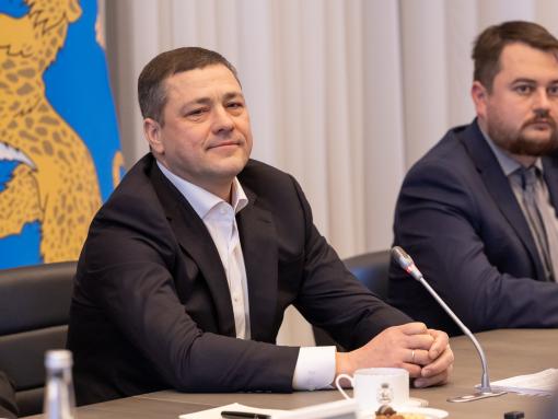 Место силы: псковский губернатор рассказал тревел-блогерам о мерах поддержки переселенцев