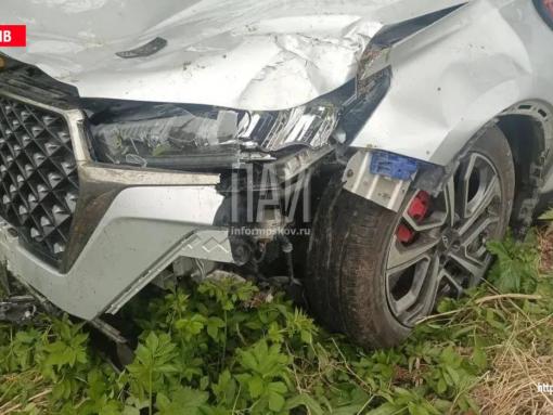 20 человек пострадало в ДТП в Псковской области за неделю