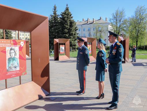 Посвящённая подвигу псковских пожарных выставка открылась в Пскове