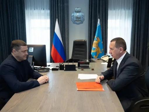 Губернатор Псковской области обсудил новые точки сотрудничества с гендиректором компании «Акрон Холдинг»